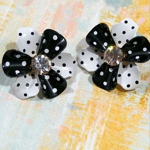 Vintage Polka dot flower with rhinestone clip on earrings